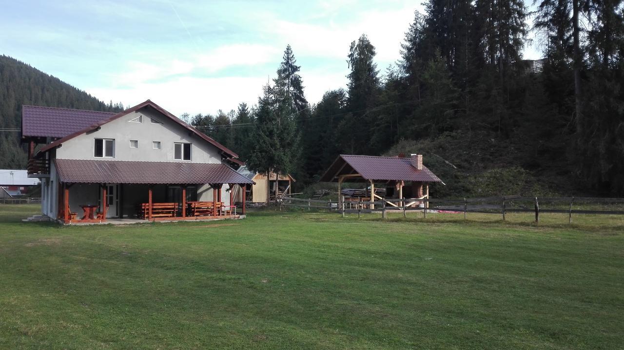 Cabana Georgiana Arieseni Exterior photo